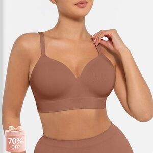 Feelingirl Wireless Push-Up Comfort Full Coverage Bra